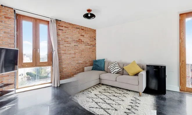 Недвижимость Garratt Lane: 5