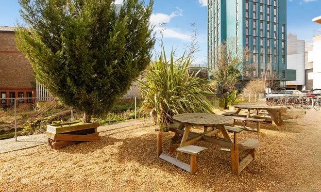 Недвижимость Garratt Lane: 7