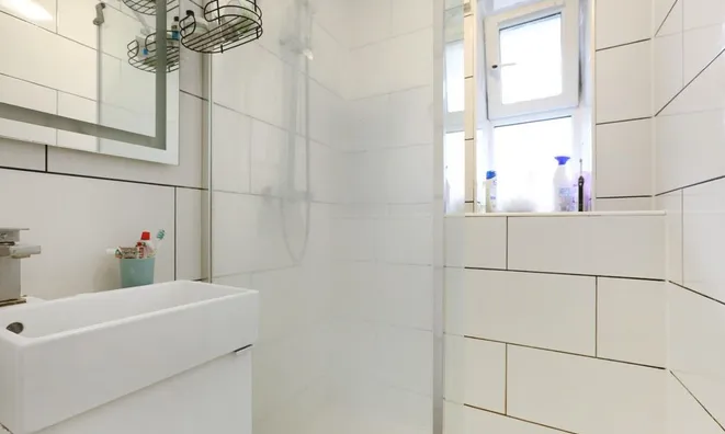 Недвижимость Crawford Road: 1