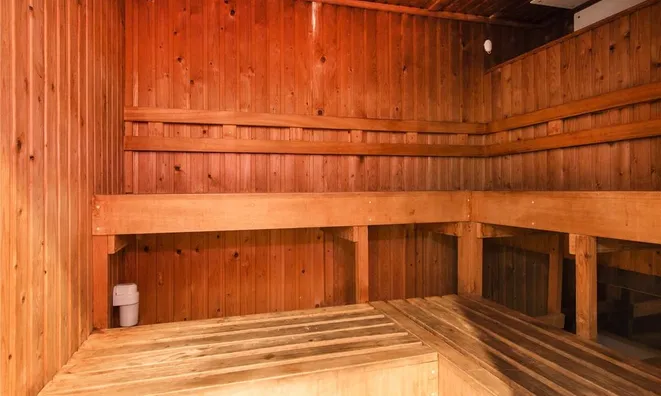 Недвижимость Commercial Road: 6