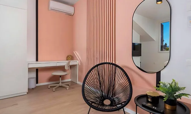 Недвижимость Трёхкомнатная квартира в центре: 13