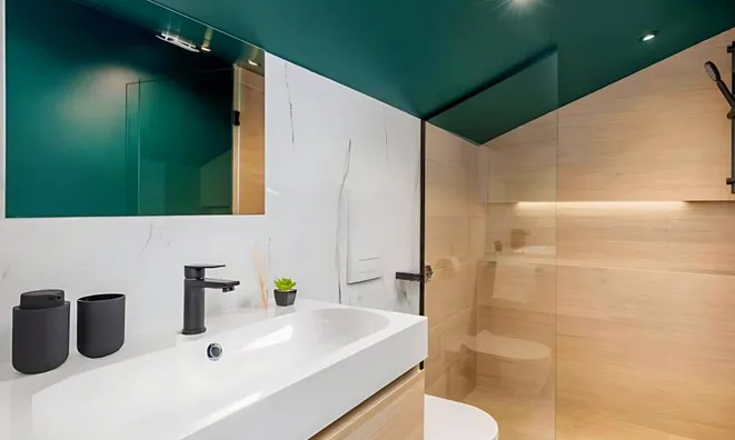 Недвижимость Трёхкомнатная квартира в центре: 18