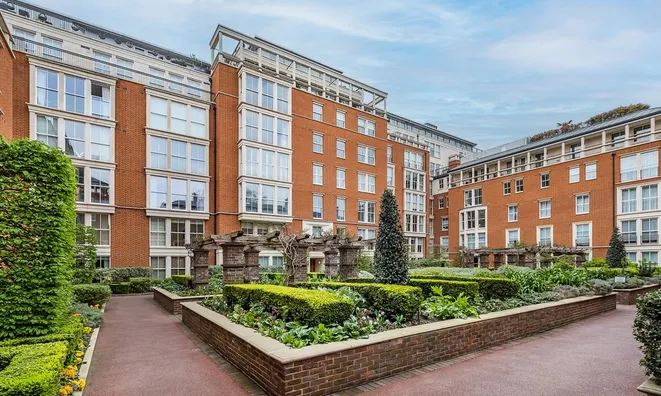 Недвижимость Coleridge Gardens: 2