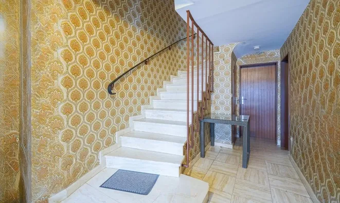 Недвижимость Detached house 4 bedrooms for sale in Luxembourg-Kirchberg: 4