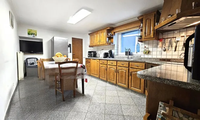 Недвижимость Detached house 5 bedrooms for sale in Pétange: 5