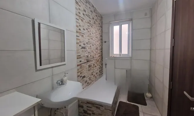 Недвижимость Central Marsa Apartment: 8