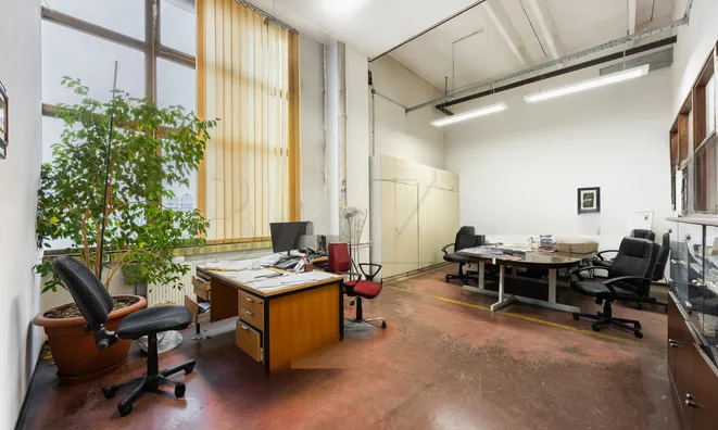 Недвижимость Коммерческое помещение в Шишке: 1