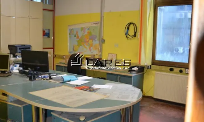 Недвижимость Деловое помещение Ново Стегне: 12