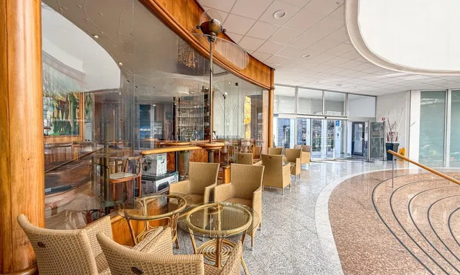 Недвижимость Бизнес-помещение Бежиград: 10