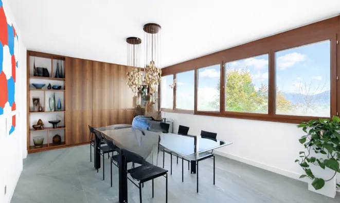 Недвижимость Single house 12 rooms: 6