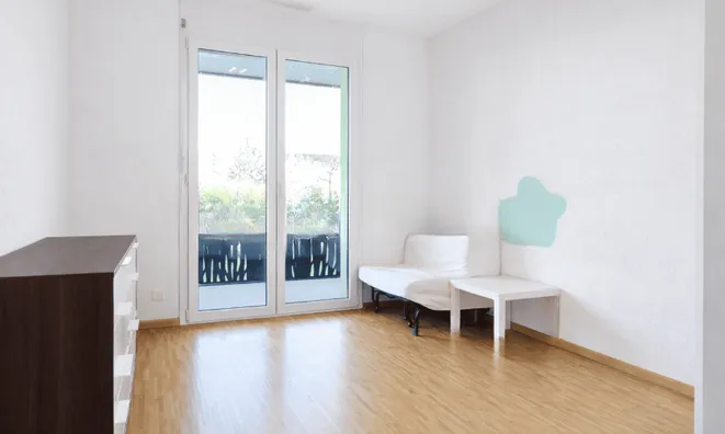 Недвижимость Apartment 4 rooms: 4