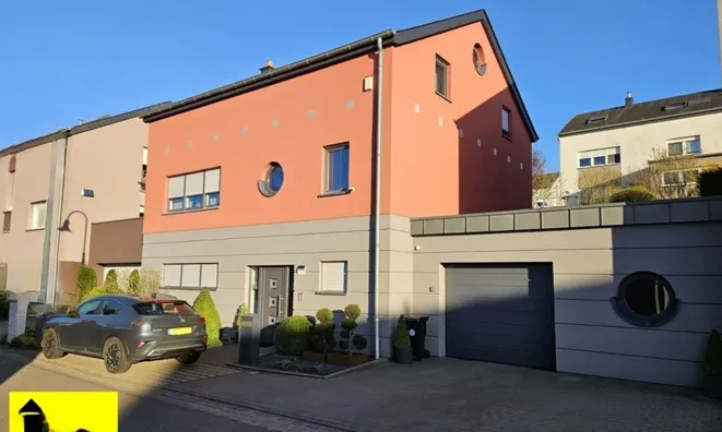 Недвижимость House 4 bedrooms for sale in Niederfeulen: 1