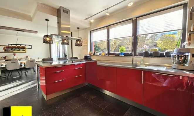 Недвижимость House 4 bedrooms for sale in Niederfeulen: 4