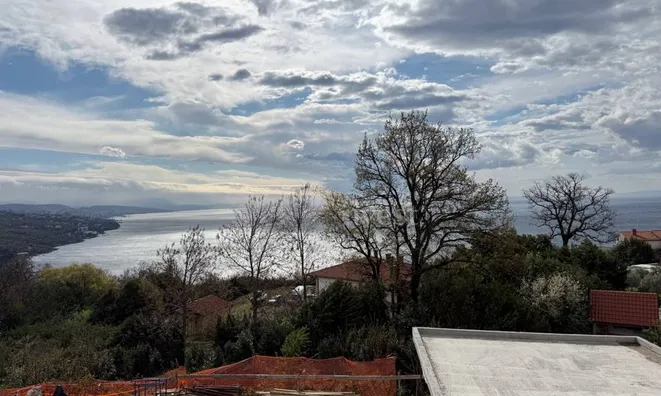 Недвижимость Трехкомнатная квартира в Опатии: 20