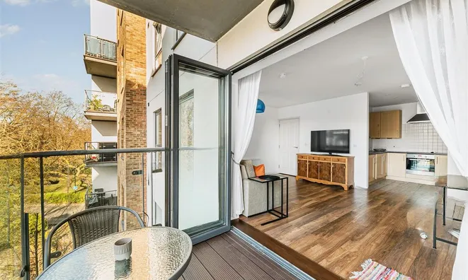 Недвижимость Chaplin House, All Saints Road, Acton: 14