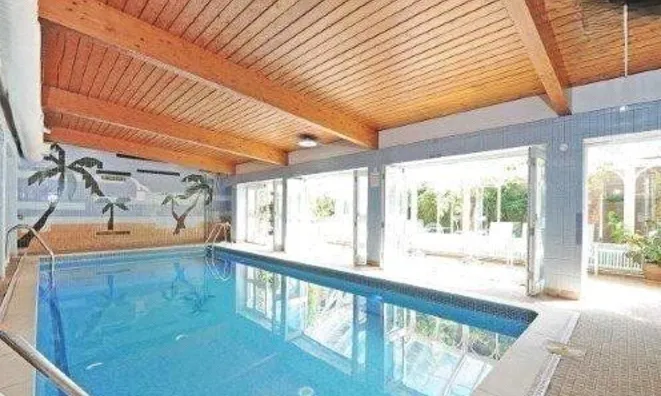 Недвижимость Bramlands Close: 6