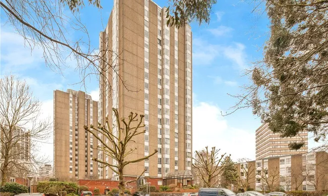 Недвижимость Bramlands Close: 15