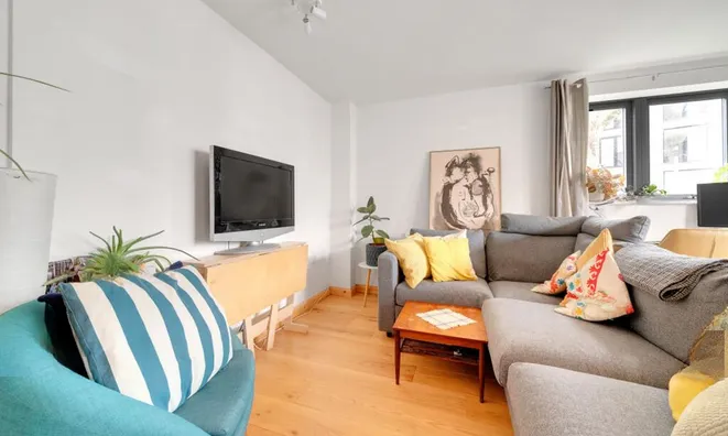 Недвижимость Kenninghall Road: 2