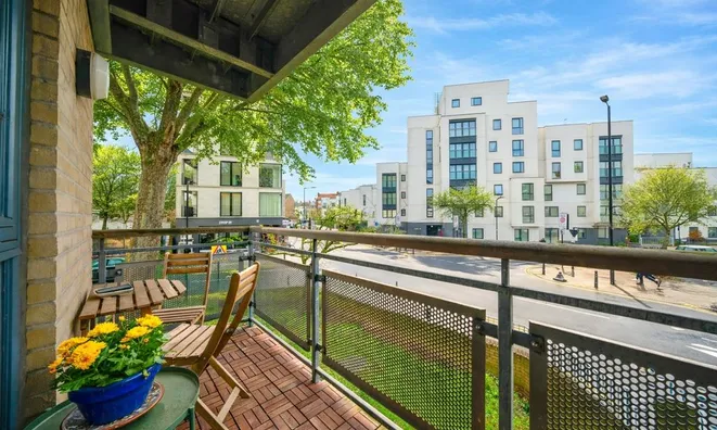 Недвижимость Kenninghall Road: 8