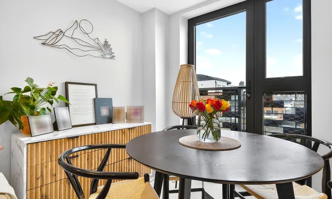 Недвижимость Tottenham Lane, Berkeley House: 1