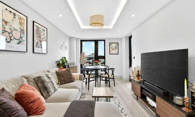 Недвижимость Tottenham Lane, Berkeley House: 10