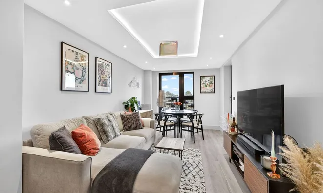 Недвижимость Tottenham Lane, Berkeley House: 17