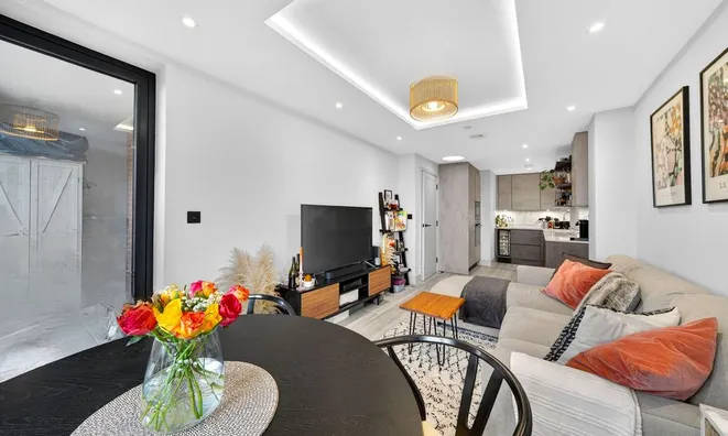 Недвижимость Tottenham Lane, Berkeley House: 19