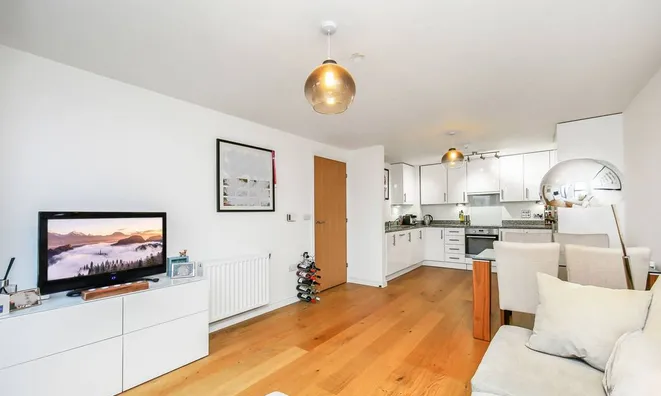 Недвижимость Fulneck Place, Mile End: 2