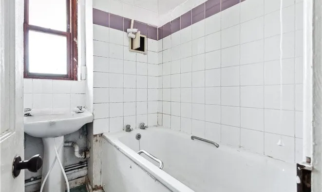 Недвижимость Kennington Road: 1