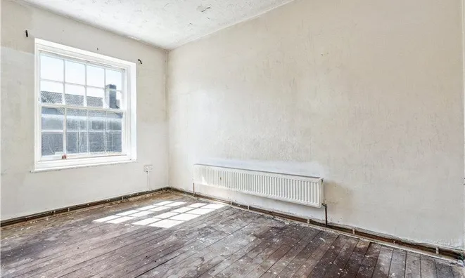 Недвижимость Kennington Road: 7