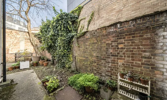 Недвижимость Southampton Way: 7