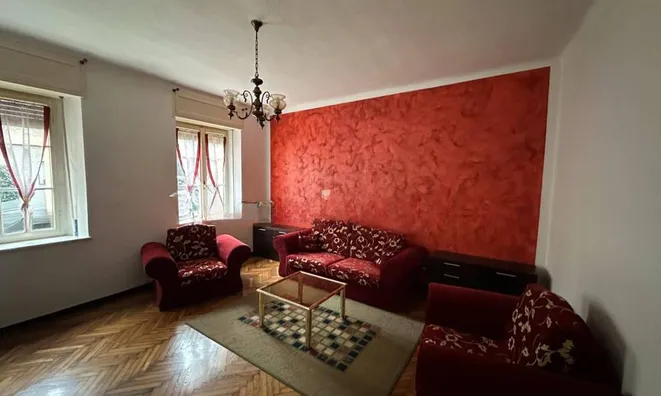 Недвижимость Квартира на первом этаже, центр Гориця: 4