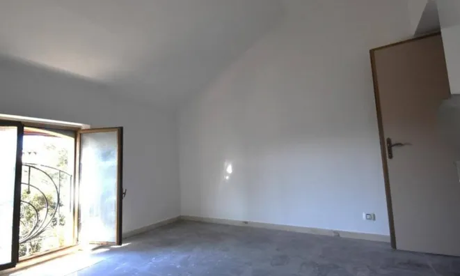 Недвижимость Квартира в центре Гориции: 9