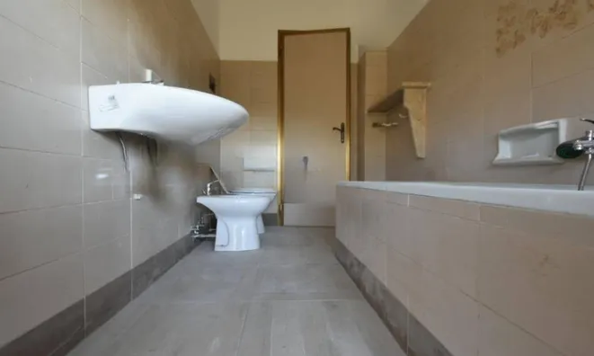 Недвижимость Квартира в центре Гориции: 12