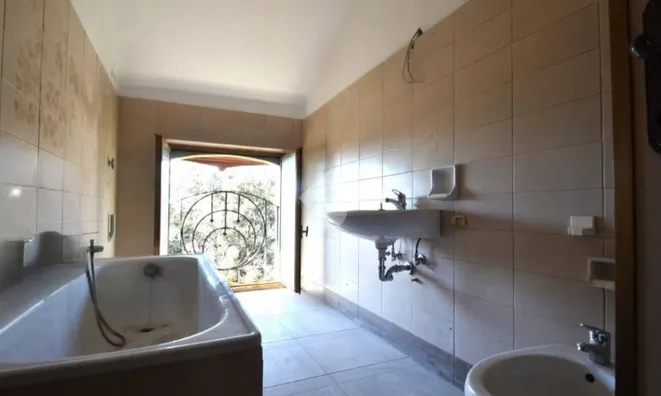 Недвижимость Квартира в центре Гориции: 14