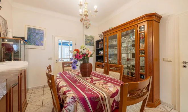 Недвижимость Semi-detached house 4 bedrooms for sale in Schifflange: 5