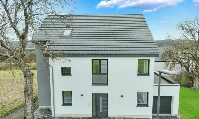 Недвижимость House 7 bedrooms for sale in Gruemmelscheid: 2