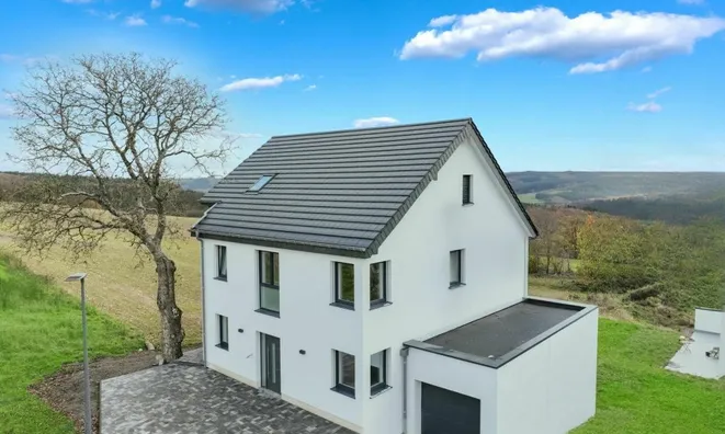 Недвижимость House 7 bedrooms for sale in Gruemmelscheid: 3