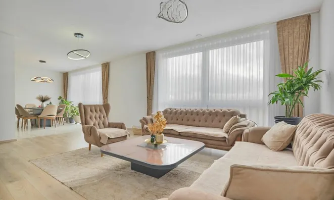 Недвижимость House 7 bedrooms for sale in Gruemmelscheid: 7