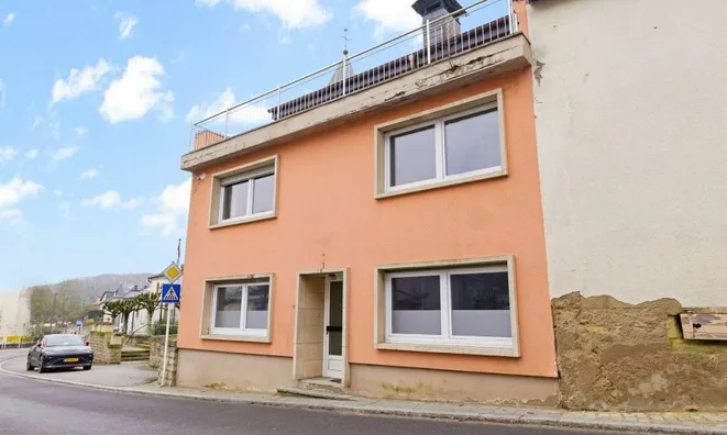 Недвижимость House 4 bedrooms for sale in Lenningen: 4