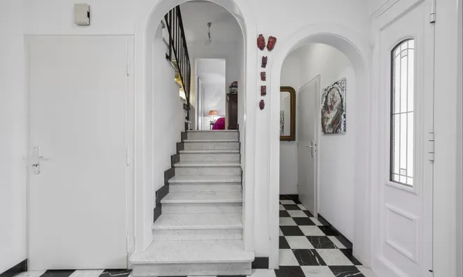 Недвижимость Detached house 4 bedrooms for sale in Junglinster: 4