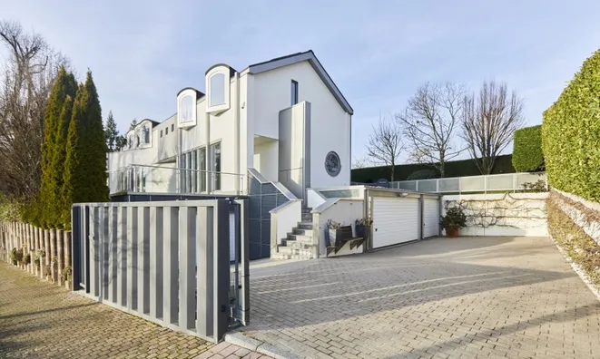 Недвижимость House 4 bedrooms for sale in Limpach: 2