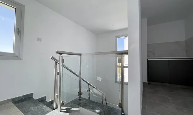 Недвижимость 4 Bedroom Villa For Sale in Pareklissia, Limassol: 15