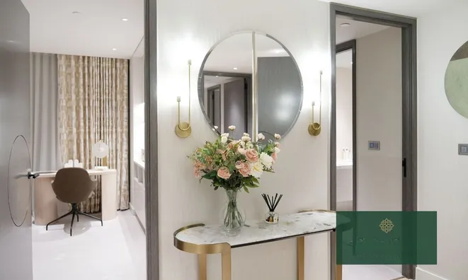 Недвижимость —: 9