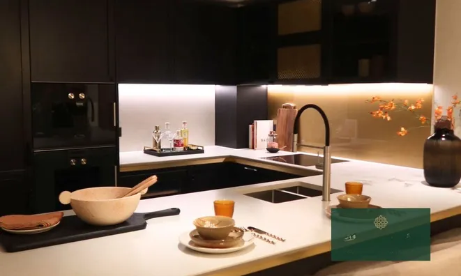 Недвижимость —: 11