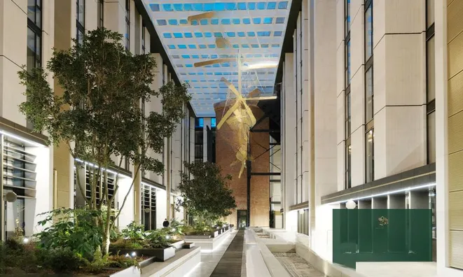 Недвижимость —: 5