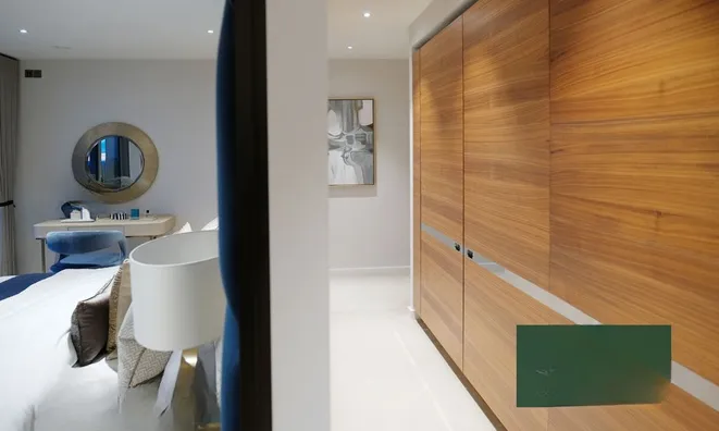 Недвижимость —: 11