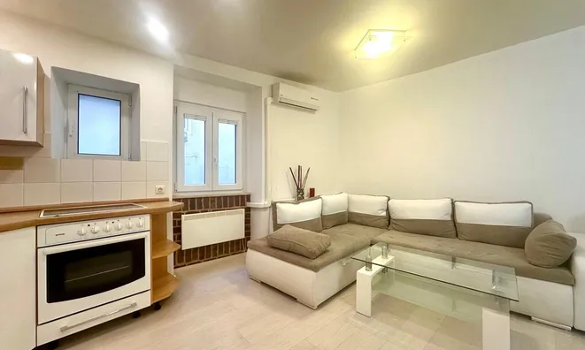 Недвижимость Квартира, 1-комнатная Пиран.: 2