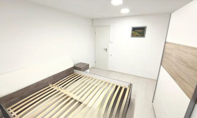 Недвижимость Квартира, 1-комнатная Пиран.: 11