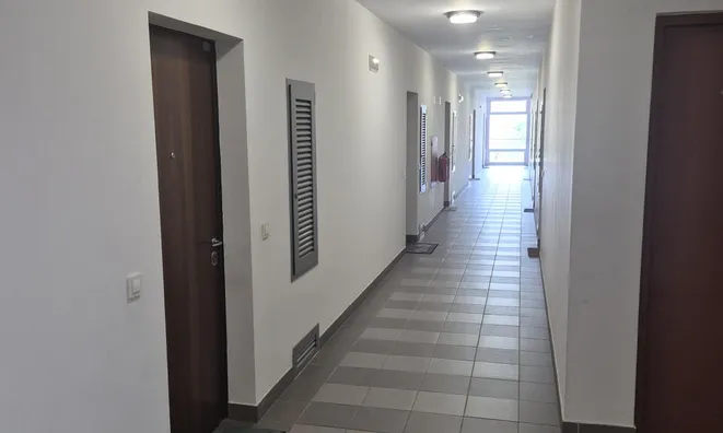 Недвижимость Двухкомнатная квартира в Копере: 5